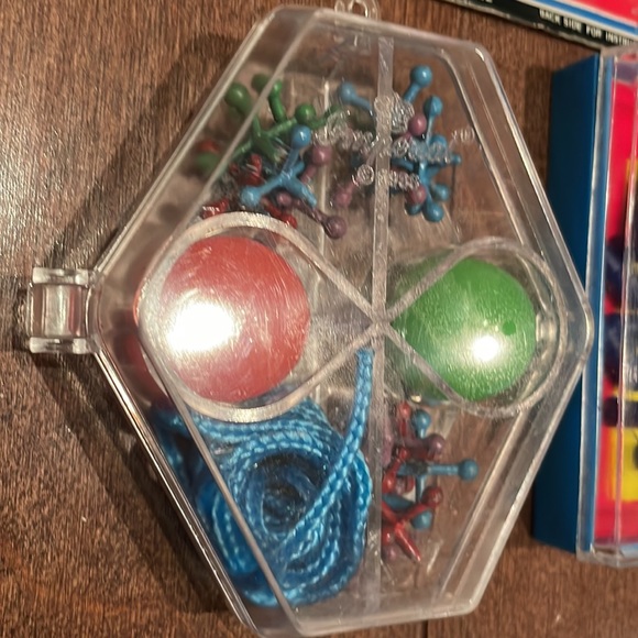 Vintage Collection of pocket travel games - Picture 8 of 10